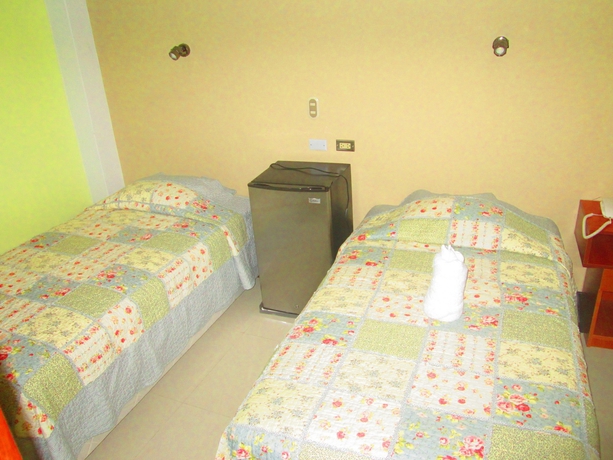 Imagen de la habitación del Hotel Ari's Iii. Foto 2