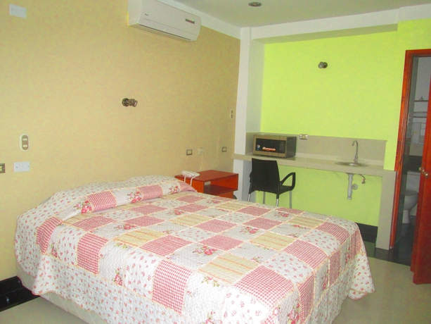 Imagen de la habitación del Hotel Ari's Iii. Foto 10