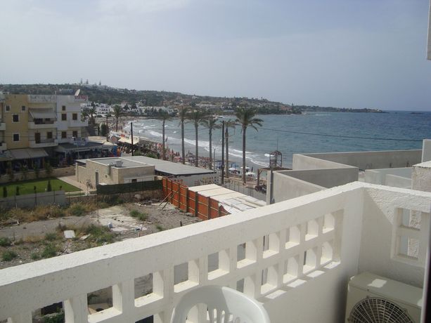 Imagen de la habitación del Hotel Aris Studios. Foto 5