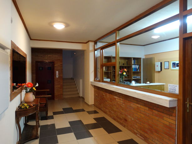 Imagen de la habitación del Hotel Aris Studios. Foto 7