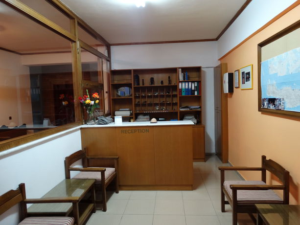 Imagen de la habitación del Hotel Aris Studios. Foto 8
