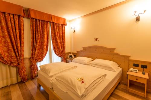 Imagen de la habitación del Hotel Arisch. Foto 11