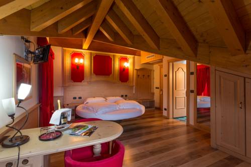 Imagen de la habitación del Hotel Arisch. Foto 12