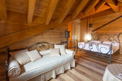 Imagen de la habitación del Hotel Arisch. Foto 15