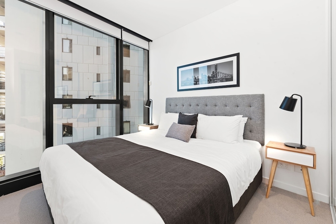 Imagen de la habitación del Hotel Arise Brisbane Skytower. Foto 8