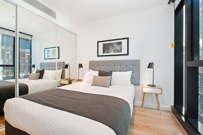 Imagen de la habitación del Hotel Arise Brisbane Skytower. Foto 12