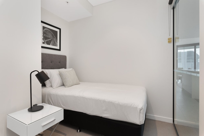 Imagen de la habitación del Hotel Arise Brisbane Skytower. Foto 13