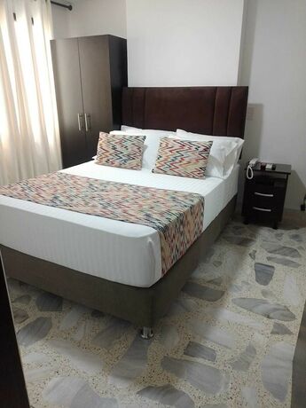 Imagen de la habitación del Hotel Arisha Cali. Foto 17