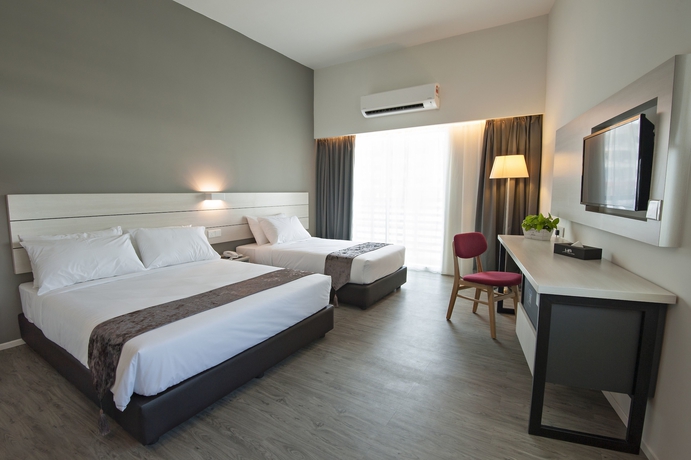 Imagen de la habitación del Hotel Arissa. Foto 12