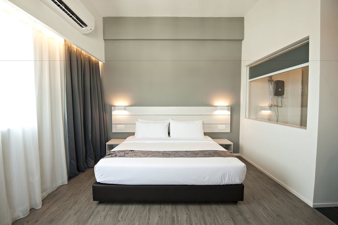 Imagen de la habitación del Hotel Arissa. Foto 16