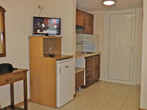 Imagen de la habitación del Hotel Aristides. Foto 6