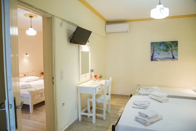 Imagen general del Hotel Aristides Studios. Foto 9