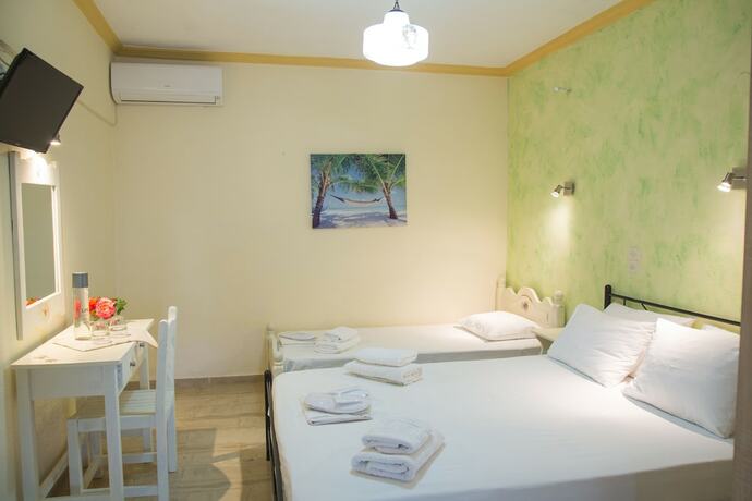 Imagen general del Hotel Aristides Studios. Foto 12