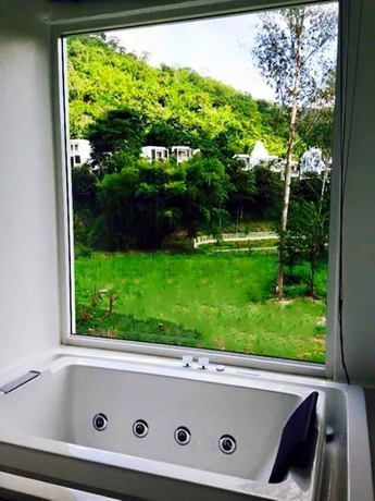 Imagen de la habitación del Hotel Aristo Chic Resort And Farm. Foto 5