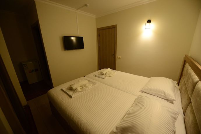Imagen de la habitación del Hotel Aristocrat Batumi. Foto 2