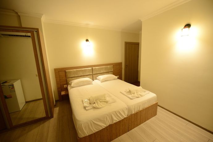 Imagen de la habitación del Hotel Aristocrat Batumi. Foto 10