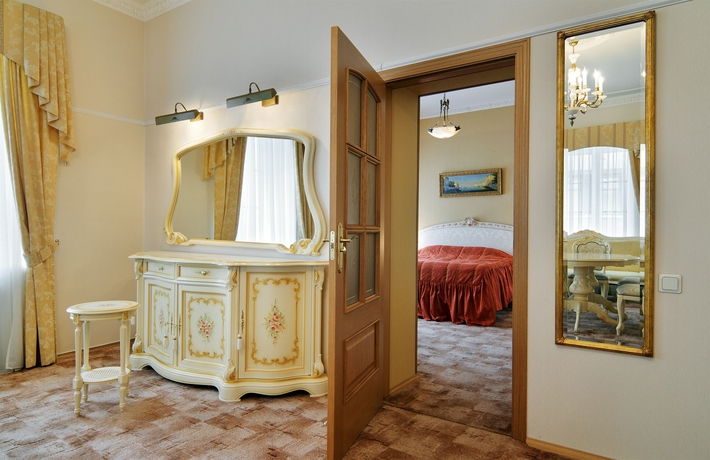 Imagen de la habitación del Hotel Aristocrat Boutique. Foto 8