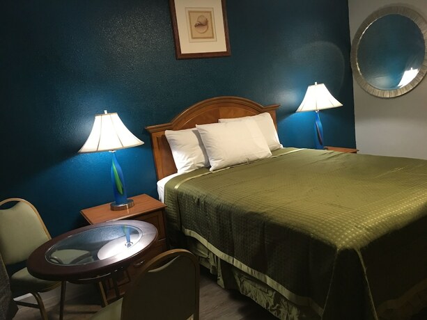 Imagen de la habitación del Hotel Aristocrat Motel. Foto 17