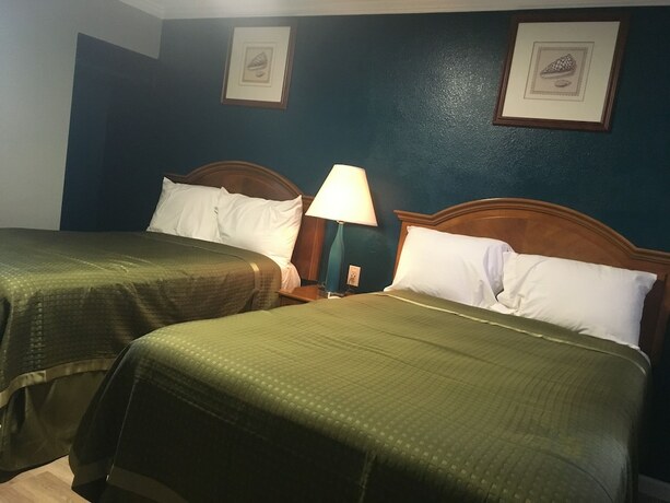 Imagen de la habitación del Hotel Aristocrat Motel. Foto 20