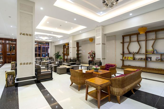 Imagen de los interiores del Hotel Aristocrat Residence And. Foto 16