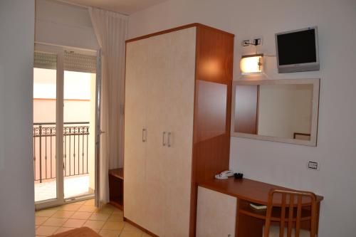 Imagen de la habitación del Hotel Ariston, C&agrave; Bianchini. Foto 5