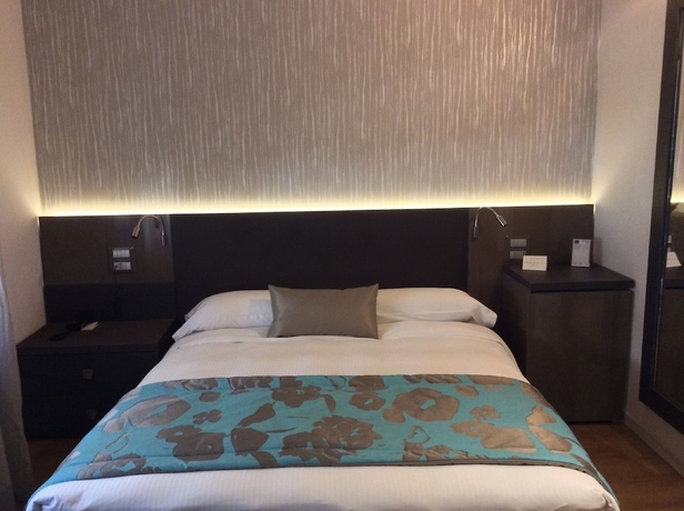 Imagen de la habitación del Hotel Ariston, Cantalupo. Foto 9