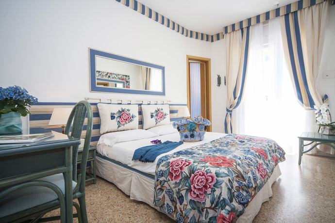 Imagen de la habitación del Hotel Ariston, Caorle. Foto 16