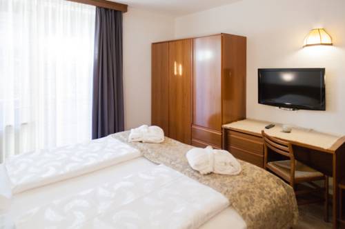 Imagen de la habitación del Hotel Ariston, Dimaro. Foto 5