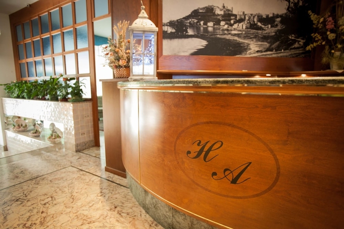 Imagen de los interiores del Hotel Ariston, IMPERIA. Foto 17