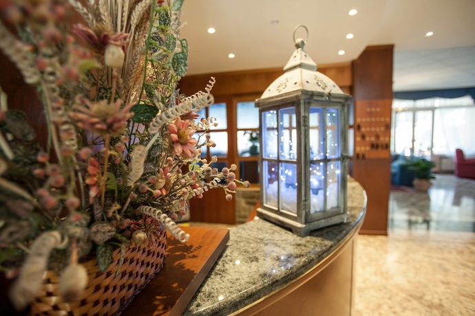 Imagen de los interiores del Hotel Ariston, IMPERIA. Foto 18