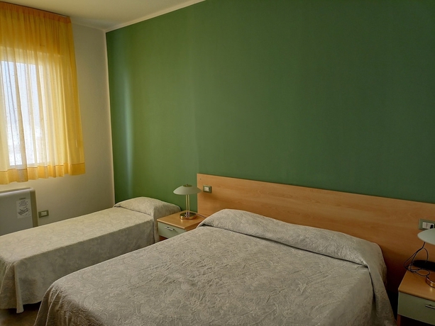 Imagen de la habitación del Hotel Ariston Imperial. Foto 3