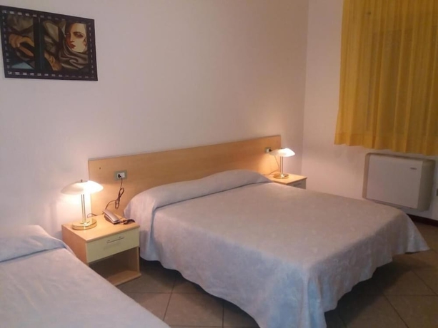 Imagen de la habitación del Hotel Ariston Imperial. Foto 10