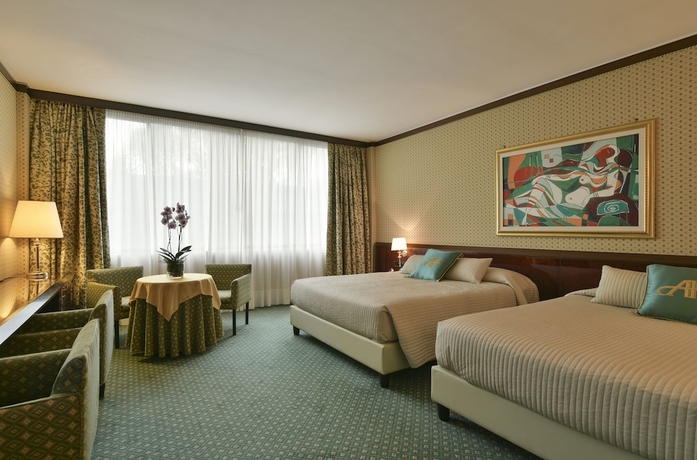 Imagen de la habitación del Hotel Ariston, Laura. Foto 13