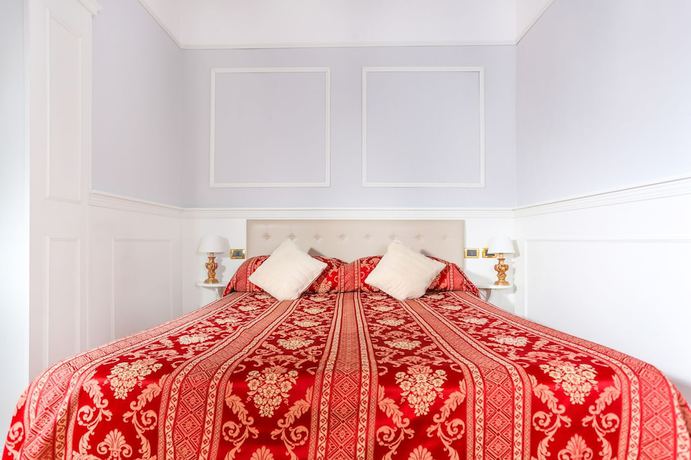 Imagen de la habitación del Hotel Ariston, Livorno. Foto 16