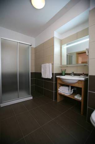 Imagen de la habitación del Hotel Ariston, Madonna di Campiglio. Foto 5