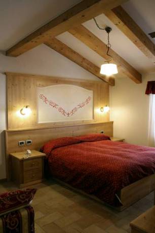 Imagen de la habitación del Hotel Ariston, Madonna di Campiglio. Foto 6