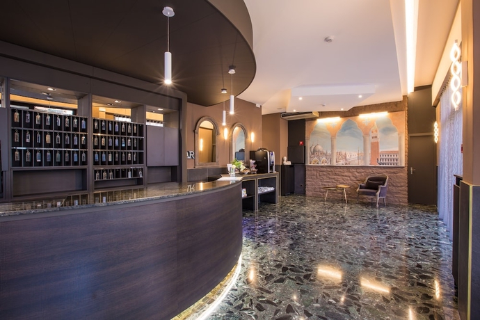 Imagen de los interiores del Hotel Ariston, Mestre. Foto 16