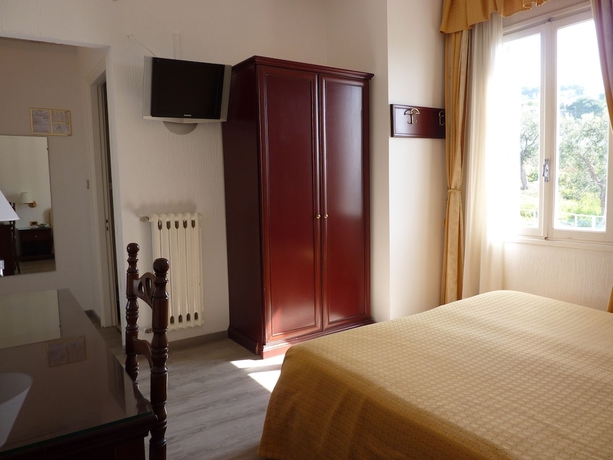 Imagen de la habitación del Hotel Ariston Montecarlo. Foto 2