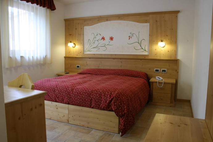 Imagen de la habitación del Hotel Ariston, Patascoss. Foto 8