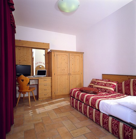 Imagen de la habitación del Hotel Ariston, Patascoss. Foto 10