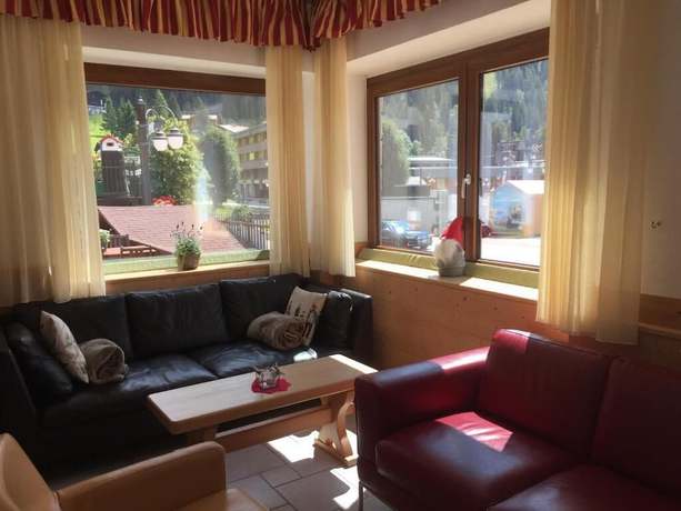 Imagen de la habitación del Hotel Ariston, Patascoss. Foto 11