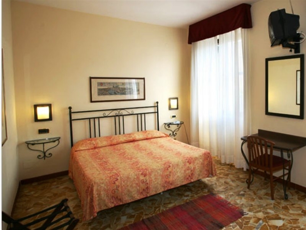 Imagen general del Hotel Ariston, Pisa. Foto 2