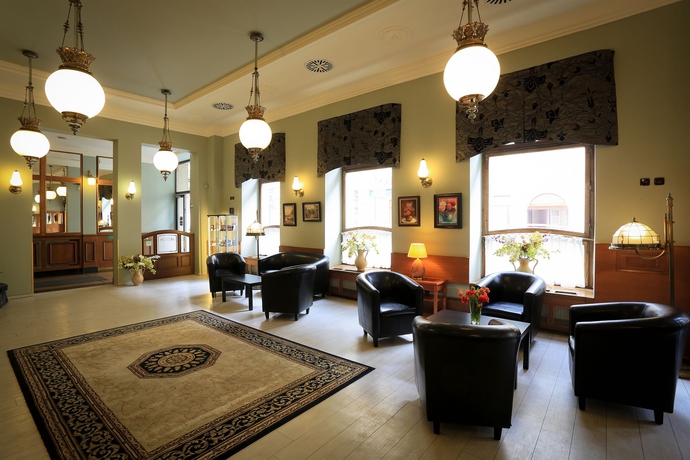 Imagen de los interiores del Hotel Ariston and Ariston Patio. Foto 13