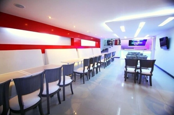 Imagen del bar/restaurante del Hotel Ariston\'s. Foto 3