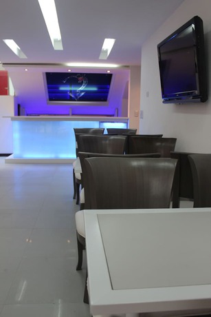 Imagen de los interiores del Hotel Ariston\'s. Foto 18