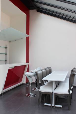 Imagen del bar/restaurante del Hotel Ariston\'s. Foto 4