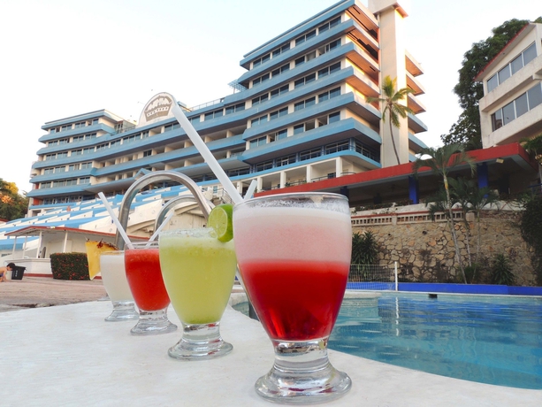 Imagen del bar/restaurante del Hotel Aristos Acapulco. Foto 5