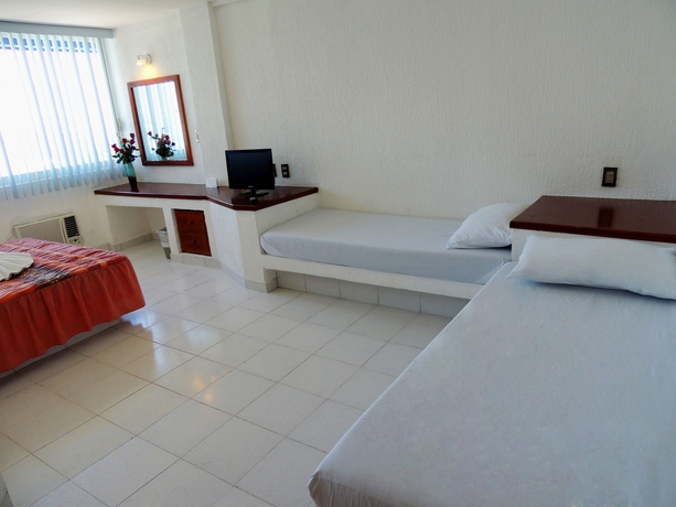 Imagen de la habitación del Hotel Aristos Acapulco. Foto 9
