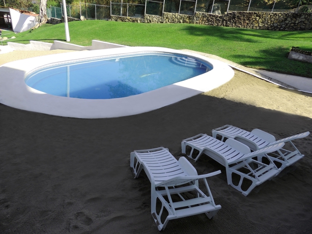 Imagen de la piscina del Hotel Aristos Acapulco. Foto 14