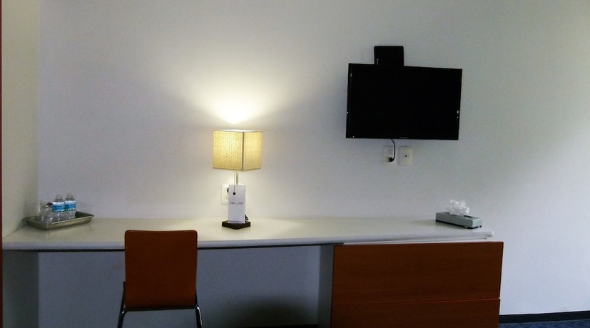 Imagen de la habitación del Hotel Aristos Express Cdmx. Foto 8